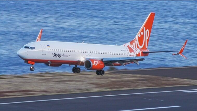 SKYUP Boeing 737 Maiden Flight from Kyiv to Madeira Airport