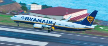 RYANAIR FIRST TIME EVER At Madeira Airport Boeing 737 MAX 8-200