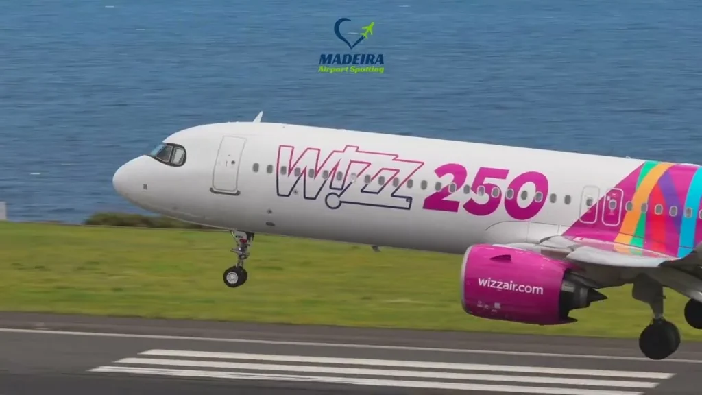 Wizzair flight W62397 from Budapest – Airbus A321-271NX – 9H-WMR – Landing – 250th Aircraft Livery